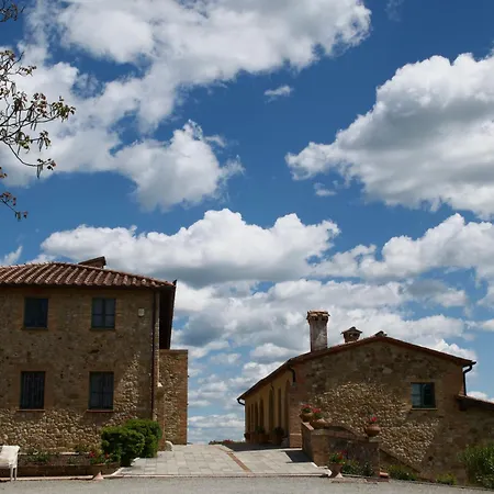 Il Castagno Wine & Κατάλυμα σε φάρμα Σιένα