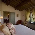 Il Castagno Wine&resort Alloggio per agriturismo Siena