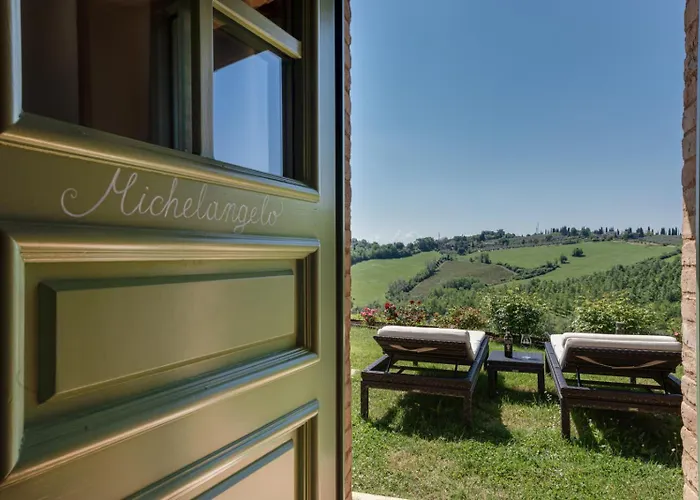 Il Castagno Wine & Siena