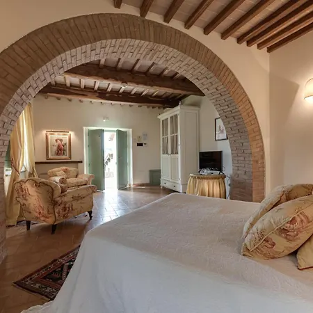 Bauernhof Il Castagno Wine & Siena