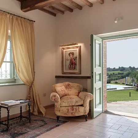 Il Castagno Wine & Siena